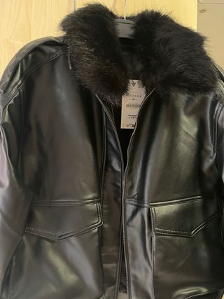 Cazadora efecto piel