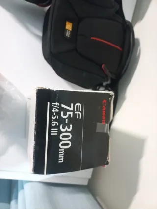 Cámara Canon EOS 450D + Objetivo EF 75-300mm