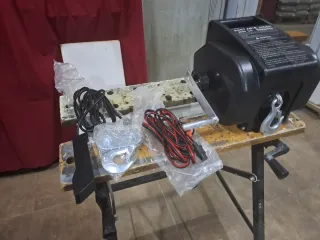 Cabrestante Portátil 2000 Lb