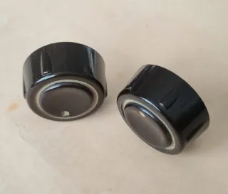 Radio Antigua Botones de baquelita