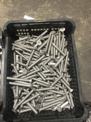 TORNILLERIA TRATADA ANTICORROSION