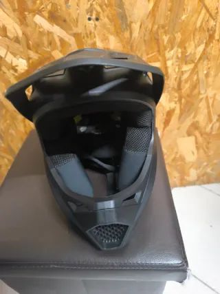 Capacete RAMPAGE FOX