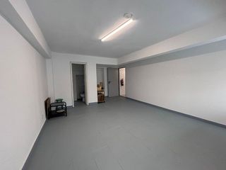 Local comercial en alquiler en Areal – Zona Centro en Vigo