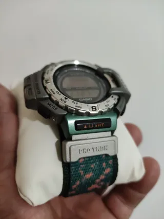 Casio Protrek Reloj Verde/Plata
