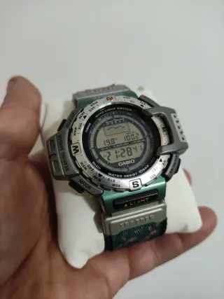Casio Protrek Reloj Verde/Plata