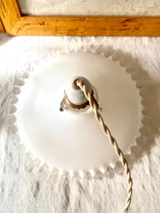 Lámpara vintage cristal opal borde dentado 26 cm