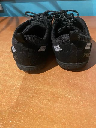 Zapatillas Xero Shoes Barefoot Negras