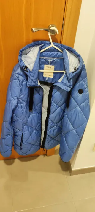 Chaqueta acolchada azul