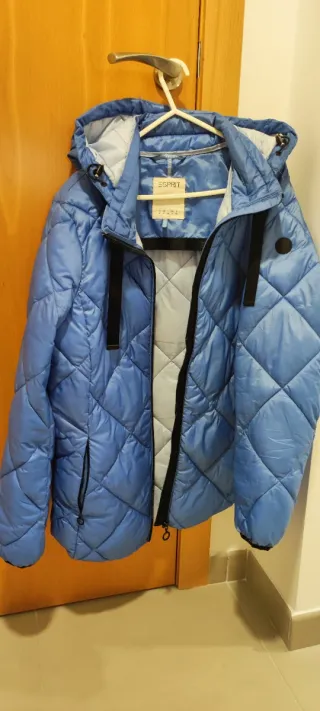 Chaqueta acolchada azul