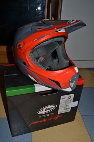 Casco Suomy Extreme Talla XL Precio 113 euros