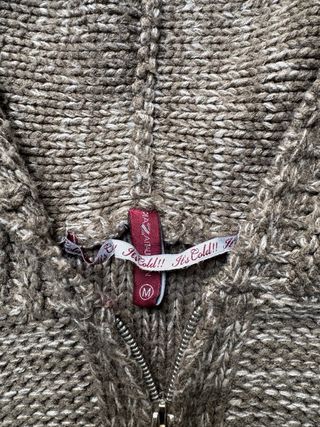 Felpa con cappuccio e zip marrone