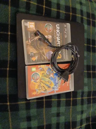 Consola PS3 + Uncharted 3+Geronimo stilton psp