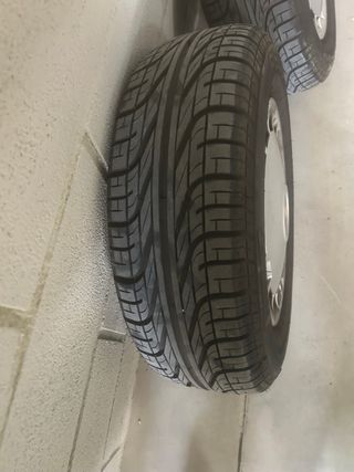 Llantas 14” y tapacubos BMW E30 Originales