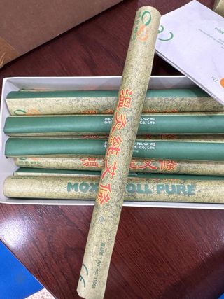 Apagador de moxa cromado + 10 puros