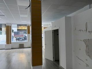 Local comercial en venta en Areal – Zona Centro en Vigo
