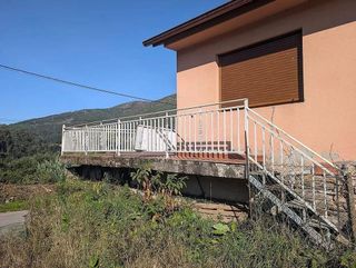 Chalet en venta en Mos