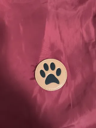 Chubasquero para perro rojo