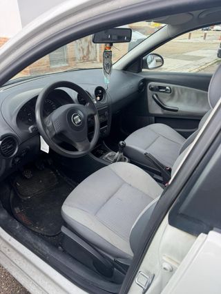 SEAT Ibiza 2003