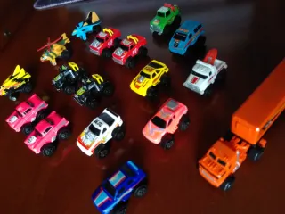 Lote coches miniatura Road Champs + edificios