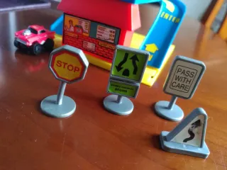 Lote coches miniatura Road Champs + edificios