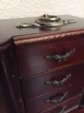 Joyero antiguo de madera