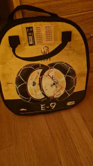 Cadenas ruedas de coche