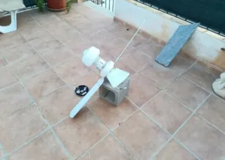 Ventilador de techo blanco