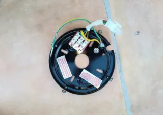 Ventilador de techo blanco