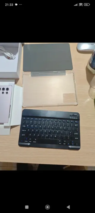 Tablet 10 con tastiera e penna e custodia