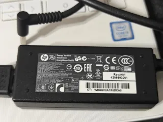 Portátil HP I3 7Gen - SSD 240GB