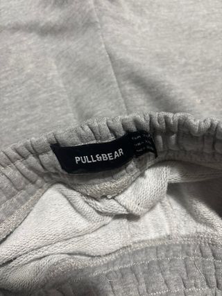 Pantalones grises Pull&Bear