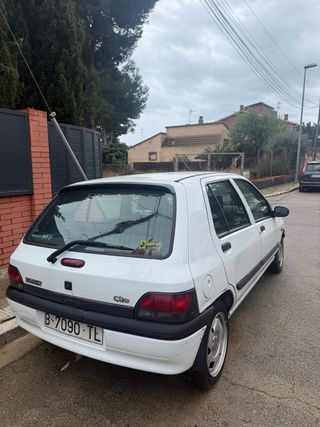 Renault Clio 1
