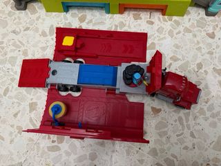 Camiones Hot Wheels, Cars y Centro de Lavado