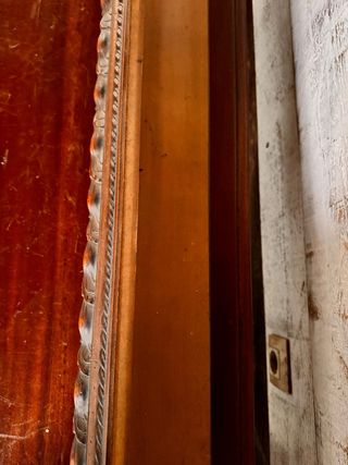 Marco para tv de madera oscuro