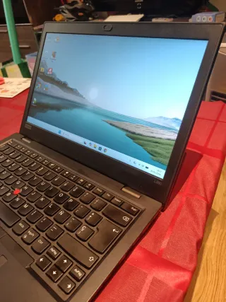 Portátil Lenovo Thinkpad L390 Negro