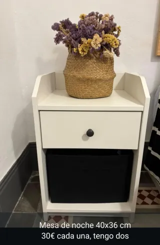Mesita de noche 40x36 cm