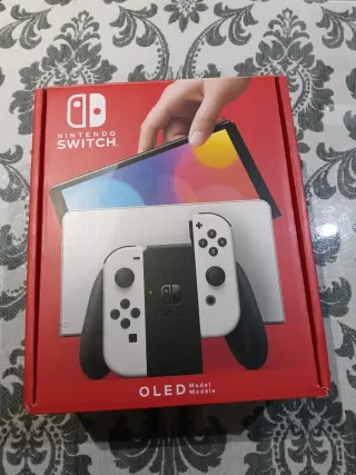 Nintendo Switch OLED Blanca + Accesorios