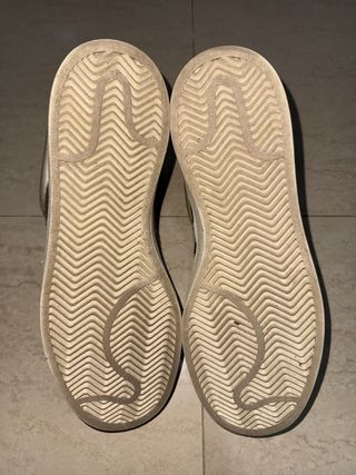 Adidas x Bad Bunny Beige/Marrón