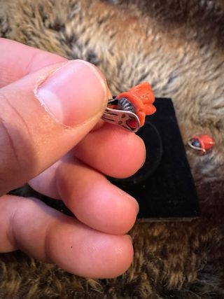 Pendientes Coral Tallados Mano