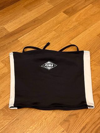 Top Puma Negro con Tiras