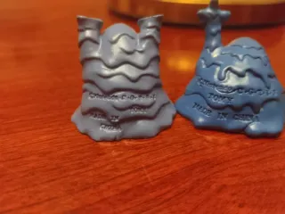 Figuras Muk y Grimer Pokémon