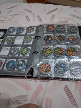 Álbumes Yokai Watch Casi Completos
