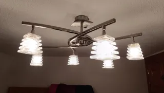 Lámpara de techo de cristal y metal