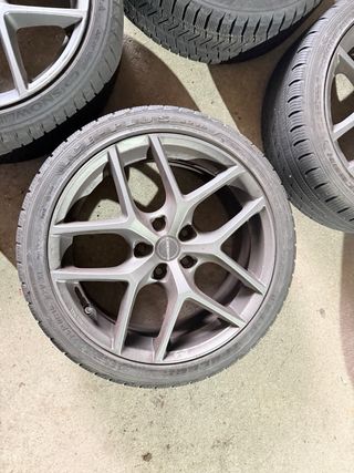 Llantas Borbet 18” Hyundai con Neumáticos