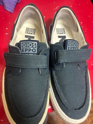 Zapatillas Gioseppo Talla 33