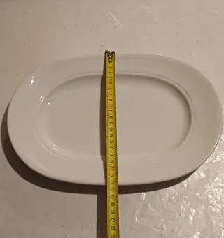Plato ovalado blanco 32.5cm hostelería