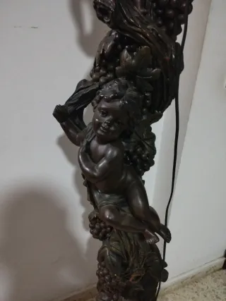 Lámpara Tiffany labrada 1.80m