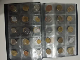 Álbum de 150 monedas mundiales