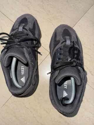 Adidas Yeezy 500 Gris Oscuro