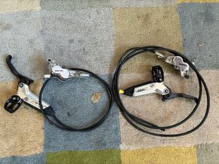 Frenos Sram Level Ultimate Stealth